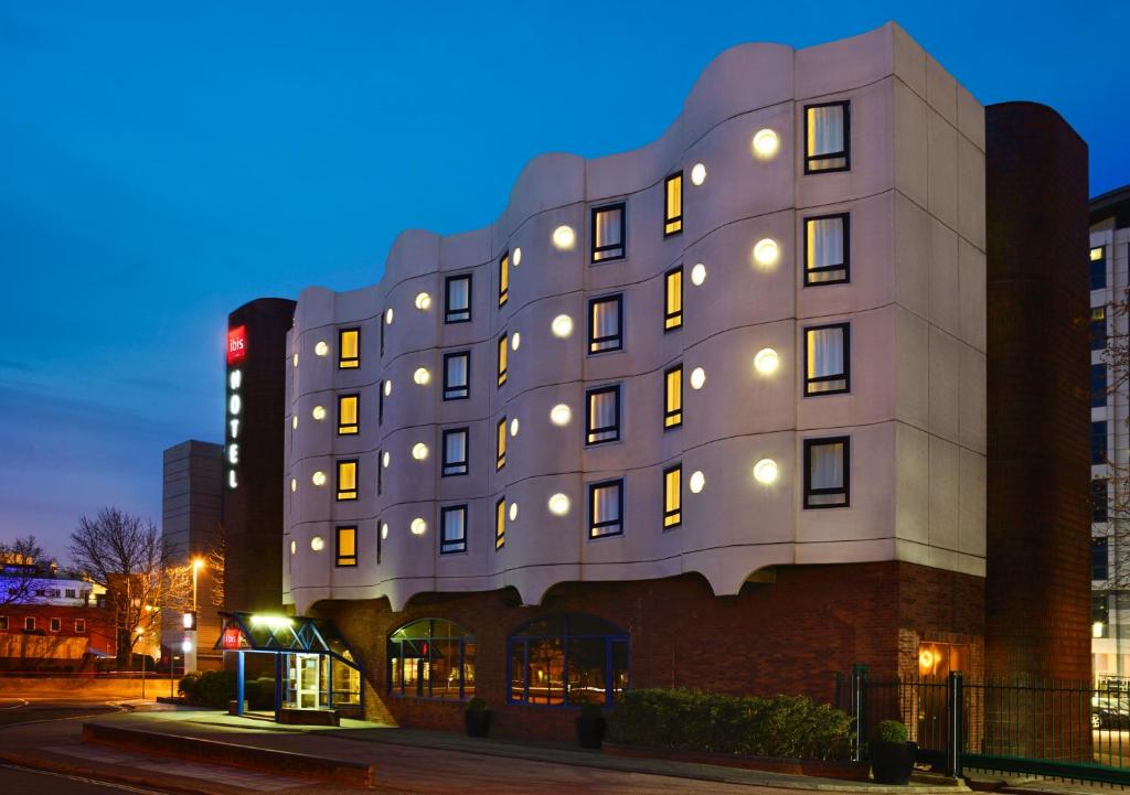 Ibis hotel-portsmouth