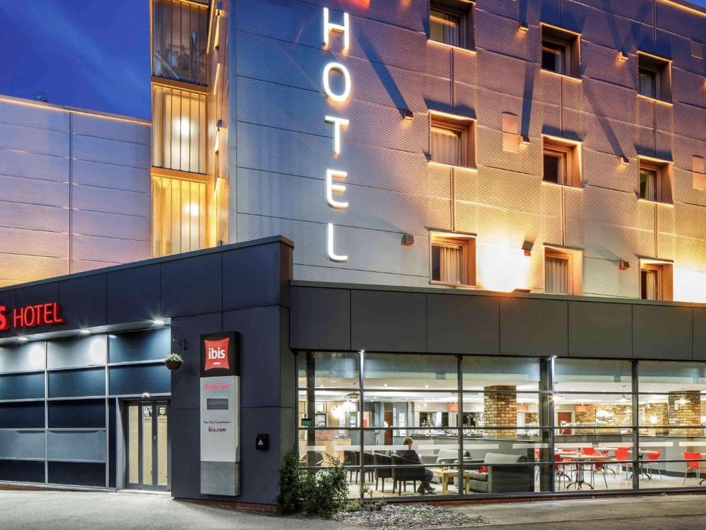 Pay later hotels Ibis hull hotel-min