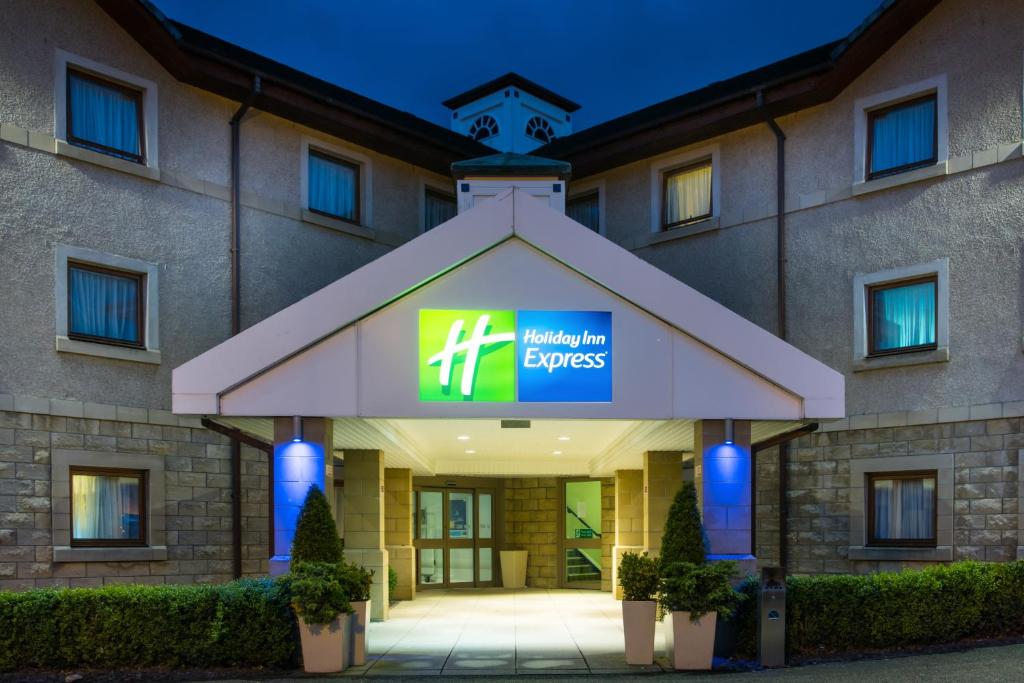 Pay later hotels Holiday Inn Express Inverness by IHG