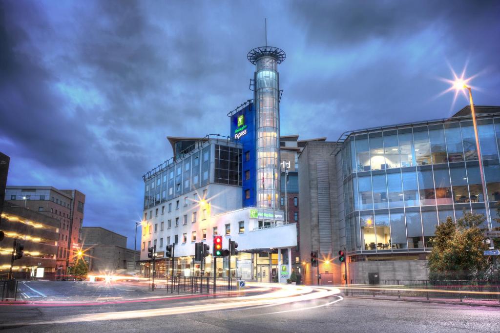 Pay later hotels Holiday Inn Express - Glasgow - City Ctr Theatreland by IHG