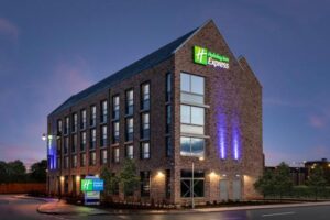 Holiday Inn Express Cambridge West - Cambourne by IHG Pay Later in 