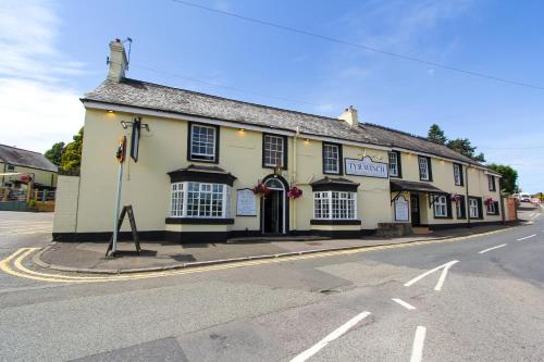 Tyr Winch hotel in Cardiff