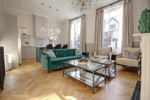 ch1 boutique stays Pay Later in 