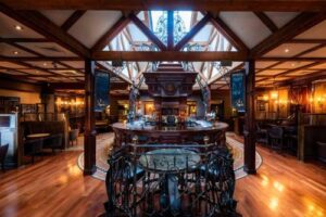 Da Vinci's Hotel Pay Later in 