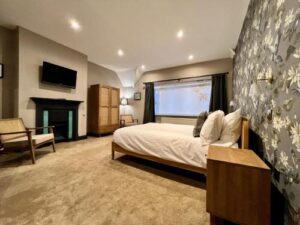 Kyoto Rooms Winchester Pay Later in Winchester