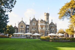 Oakley Court Pay Later in 