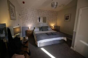 Stanley Arms Pay Later in Holyhead