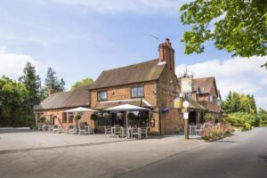 The Chequers Inn Pay Later in Beaconsfield