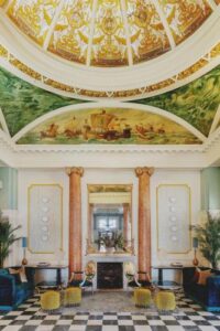 The Queens Hotel Pay Later in 