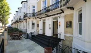 Andover House Hotel & Restaurant - Adults only Pay Later Hotels