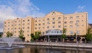 Canal Court Pay Later Hotels