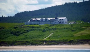Cullen Bay Hotel Pay Later Hotels