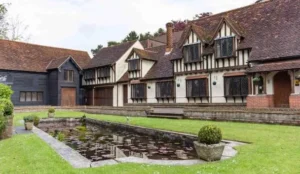 Great Hallingbury Manor & Lodges London Stansted Pay Later Hotels