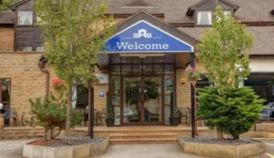 Hotel St Pierre, Sure Hotel Collection by Best Western, Newmillerdam, Wakefield Pay Later Hotels