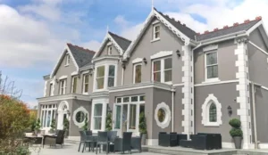 LLwyn Country House Pay Later Hotels
