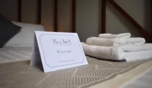 Ru's Inn at the Horse and Groom Pay Later Hotels