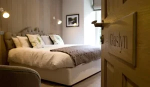 Saracens Head Pay Later Hotels