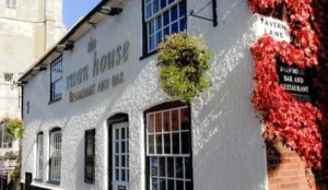 Swan House Pay Later Hotels