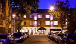 Tara Lodge Pay Later Hotels