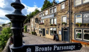 The Fleece Inn Pay Later Hotels