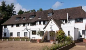 The Roundabout Hotel Pay Later Hotels
