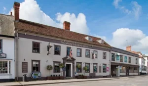 The Saracens Head Hotel - The Coaching Inn Group Pay Later Hotels