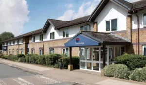 Travelodge Bicester Cherwell Valley M40 Pay Later Hotels
